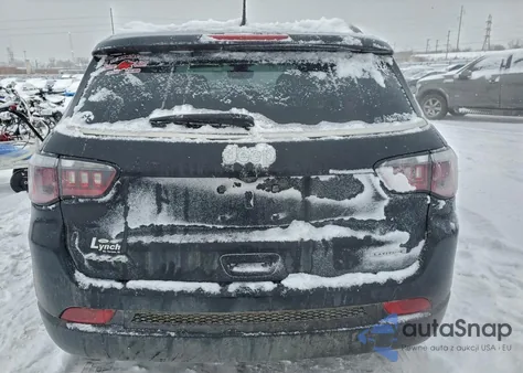 2017 Jeep Compass Latitude z USA, uszkodzony, nr VIN 3C4NJDBBXHT624475